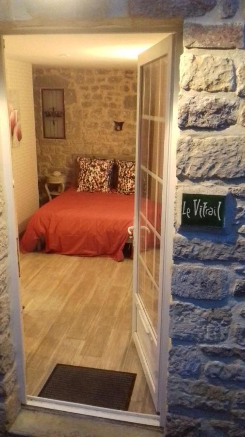 Le Vitrail Chambre Equipee Sans Service Repas Yvetot-Bocage Exterior foto